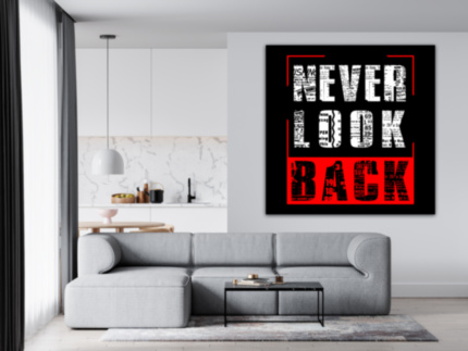 Картина NEVER LOOK BACK мотивационная надпись на черном фоне на холсте